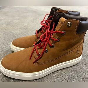 Timberland lace up boot womens size 8